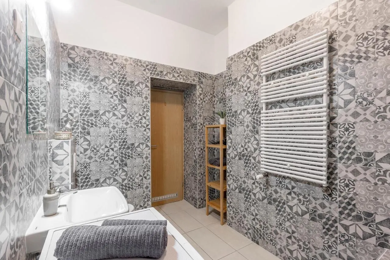 Gozdsu Downtown Apartment Cozy Vibe By Azg Budapest